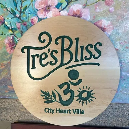 Tre's Bliss Heart Villa!!! Nocleg ze śniadaniem *
