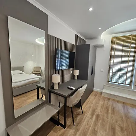 Tre's Bliss Heart Villa!!!