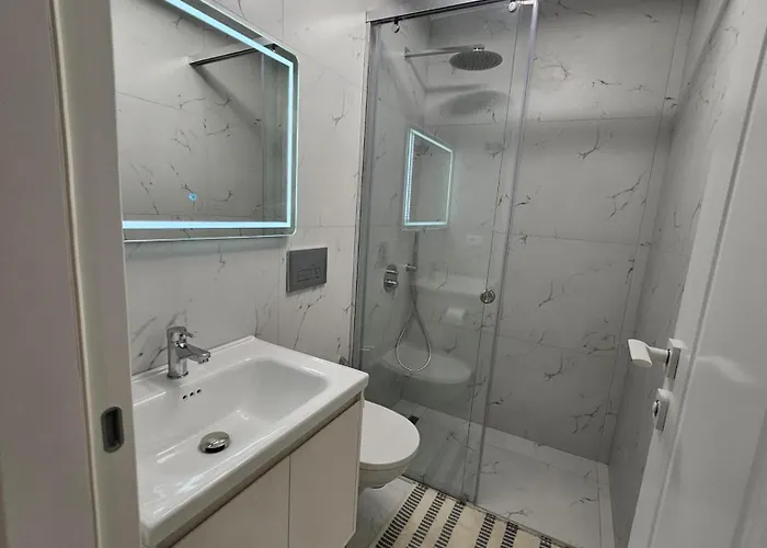 Nocleg ze śniadaniem Tre's Bliss Heart Villa!!! Durrës